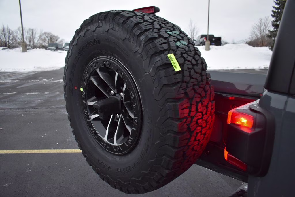 2026 Anvil Clear Coat Jeep Wrangler Willys 4X4 SUV