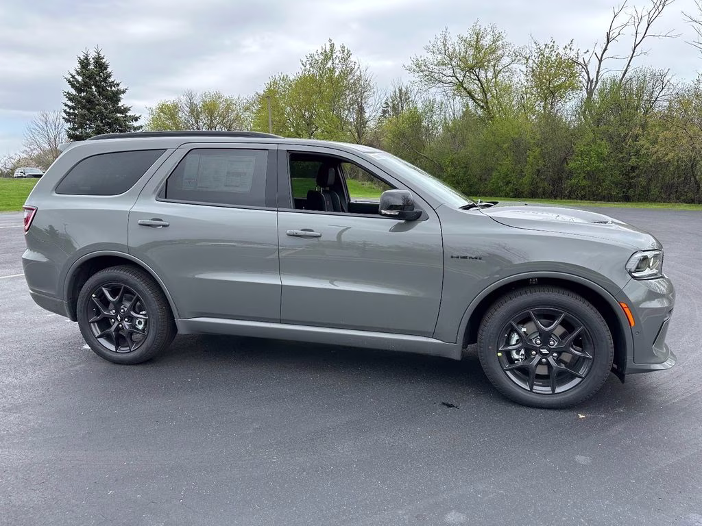 2026 Destroyer Gray Clearcoat Dodge Durango GT Plus HEMI V8 AWD SUV