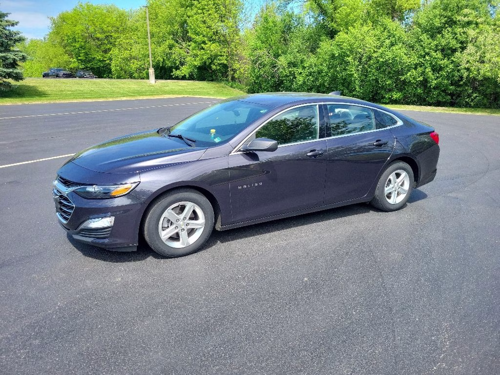 2022 Dark Ash Metallic Chevrolet Malibu LS FWD Sedan