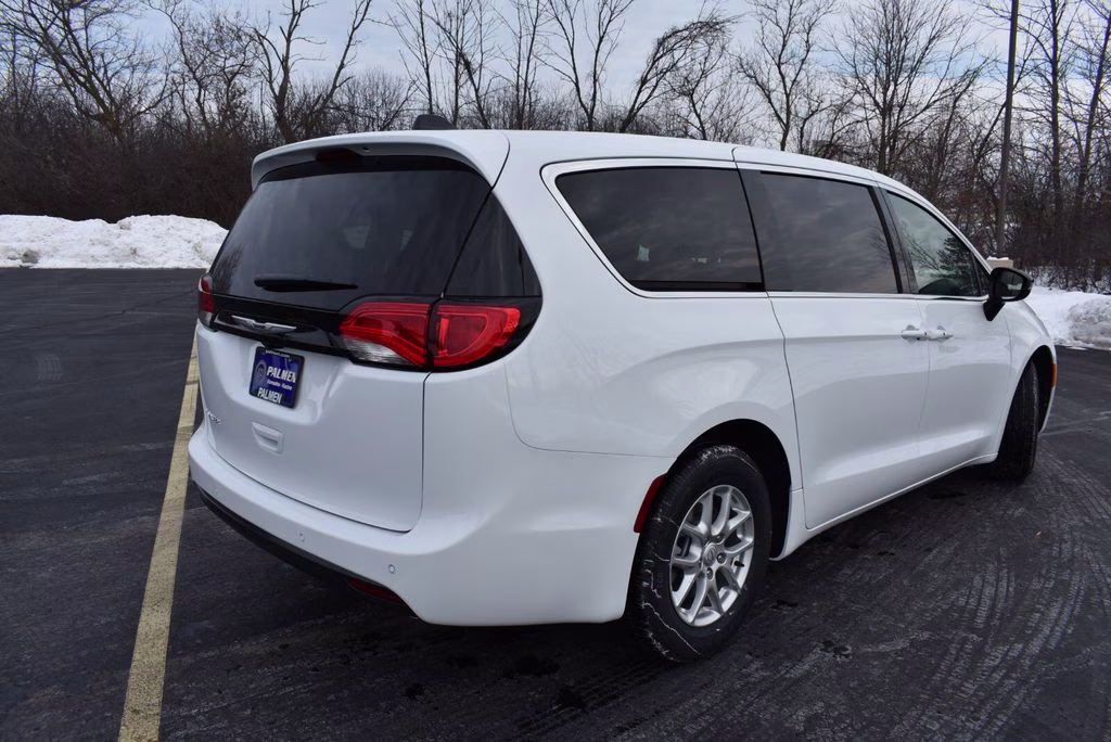 2026 Bright White Clearcoat Chrysler Voyager LX FWD Van