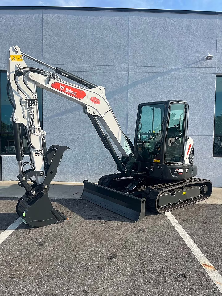 2025 BOBCAT E55R2 WHITE