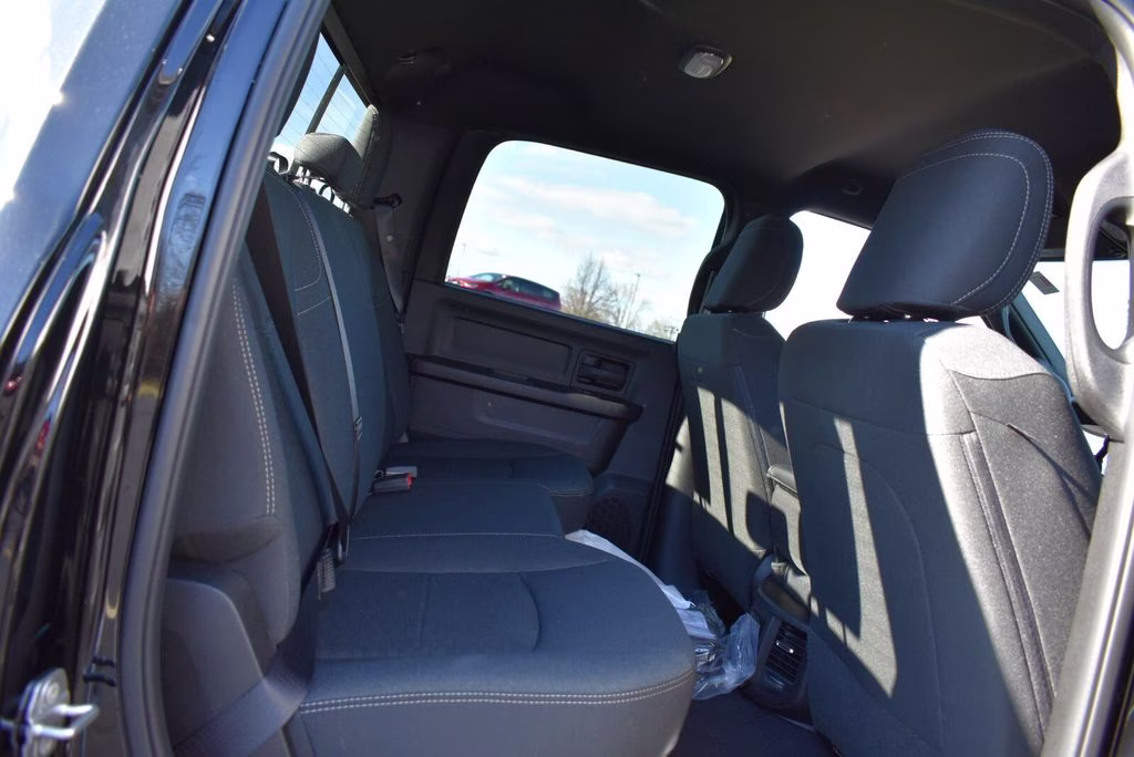2026 Diamond Black Crystal Pearlcoat Ram 2500 Tradesman 4X4 Truck