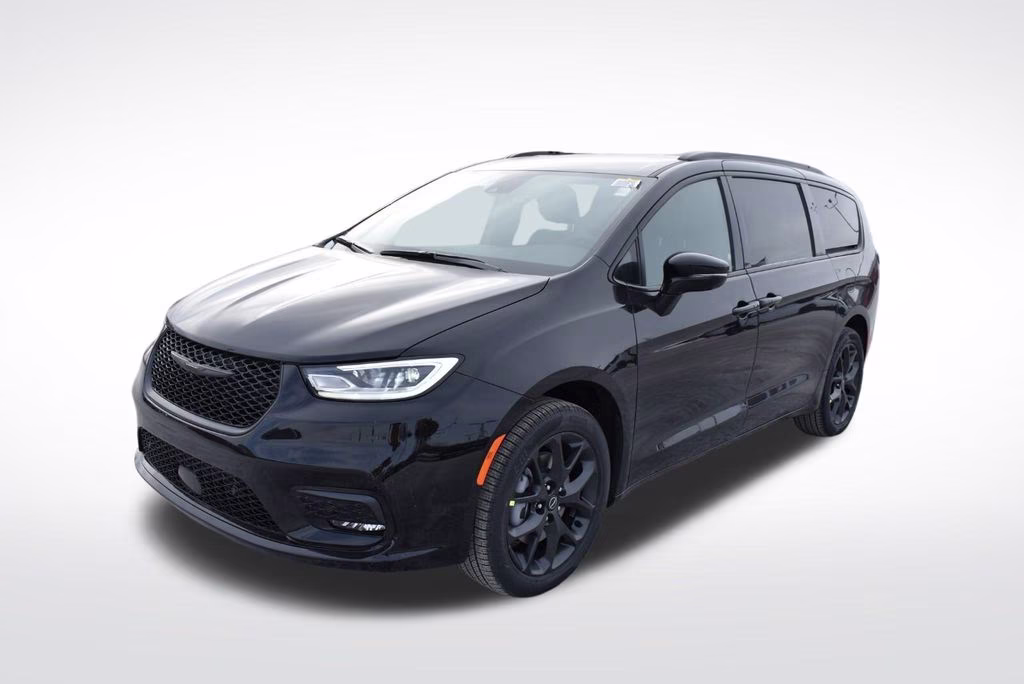 2026 Diamond Black Crystal Pearlcoat Chrysler Pacifica Select AWD Van