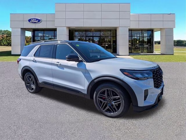 2026 White Metallic Ford Explorer ST 4X4 SUV