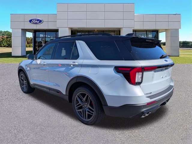 2026 White Metallic Ford Explorer ST 4X4 SUV