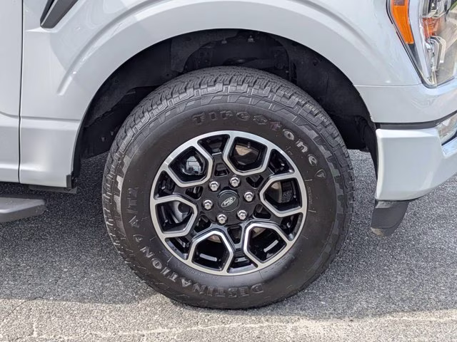 2023 Avalanche Ford F-150 XLT 4X4 Truck