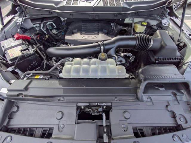 2023 Avalanche Ford F-150 XLT 4X4 Truck