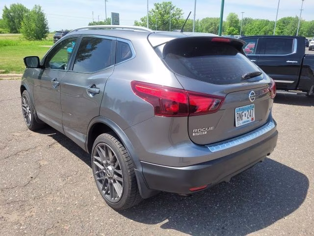 2017 Gun Metallic Nissan Rogue Sport SL FWD SUV