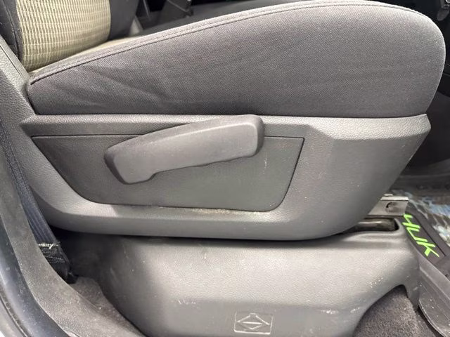 2010 Bright Silver Metallic Clearcoat Dodge 1500 SLT 4X4 Truck