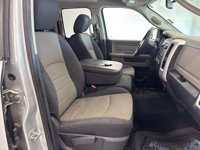 2010 Bright Silver Metallic Clearcoat Dodge 1500 SLT 4X4 Truck