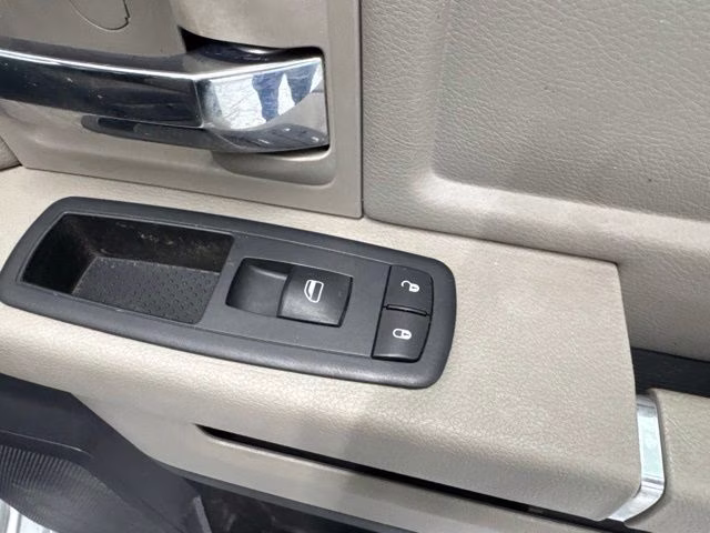 2010 Bright Silver Metallic Clearcoat Dodge 1500 SLT 4X4 Truck