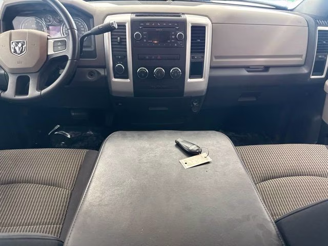 2010 Bright Silver Metallic Clearcoat Dodge 1500 SLT 4X4 Truck