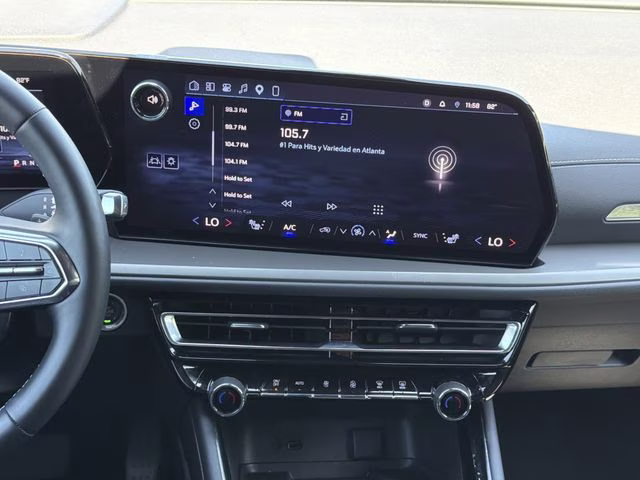 2026 Mosaic Black Metallic Chevrolet Traverse LT FWD SUV
