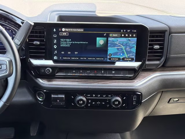 2025 Sterling Gray Metallic Chevrolet Silverado 1500 LT 4X4 Truck