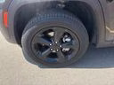 2024 Diamond Black Crystal Pearlcoat Jeep Grand Cherokee Limited 4X4 SUV