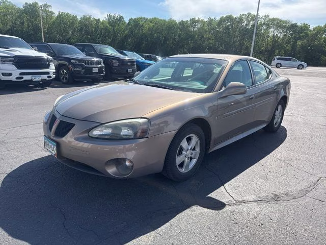 2007 Bronzestone Metallic Pontiac Grand Prix Base FWD Sedan