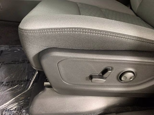 2026 Bright White Clearcoat Ram 1500 Big Horn 4X4 Truck