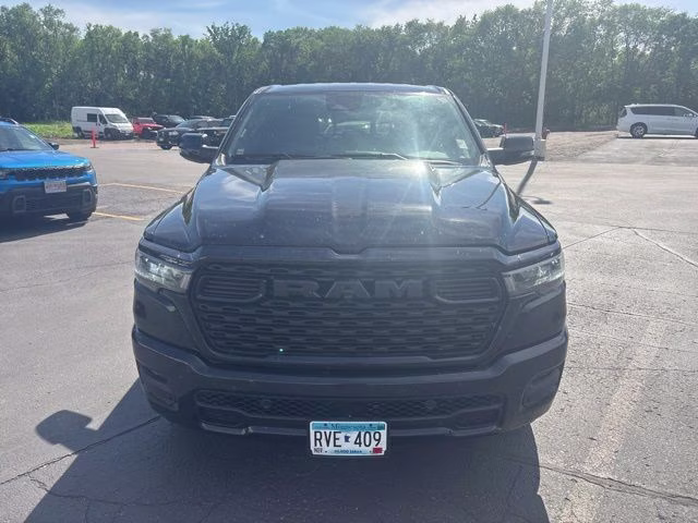 2025 Diamond Black Crystal Pearlcoat Ram 1500 Big Horn 4X4 Truck