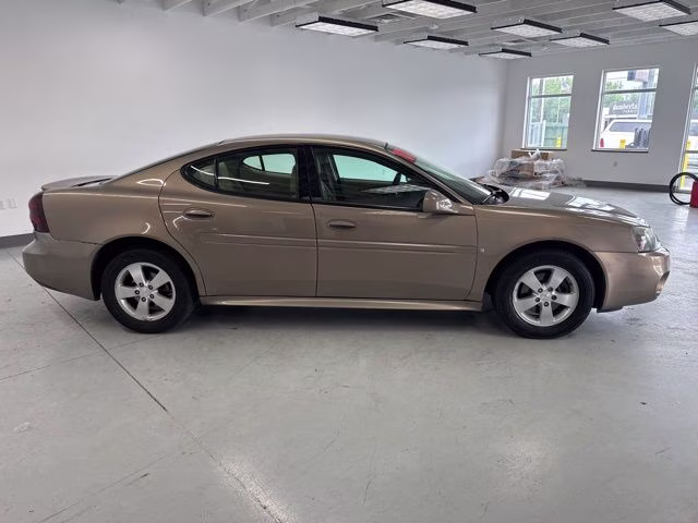 2007 Bronzestone Metallic Pontiac Grand Prix Base FWD Sedan