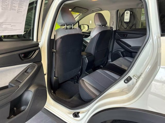 2021 Crystal White Pearl Subaru Crosstrek Premium AWD SUV