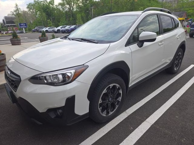 2021 Crystal White Pearl Subaru Crosstrek Premium AWD SUV