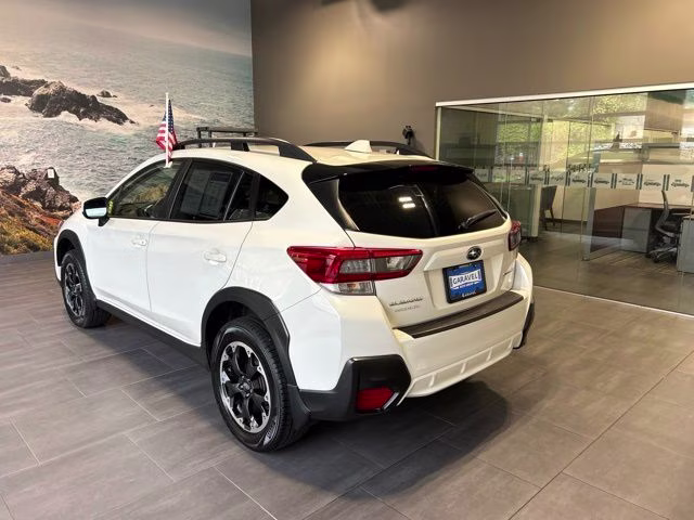 2021 Crystal White Pearl Subaru Crosstrek Premium AWD SUV