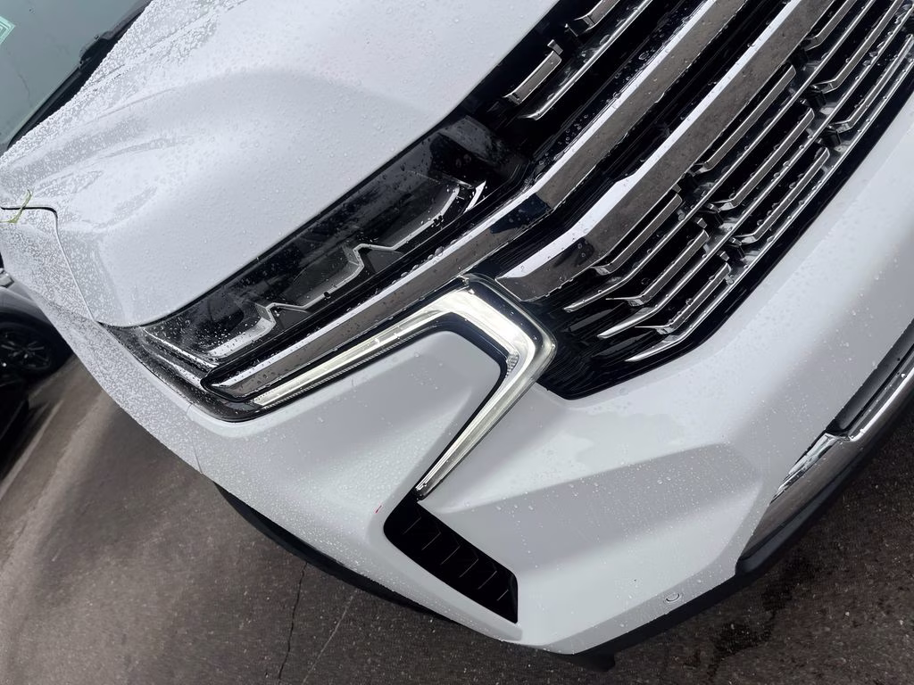 2023 Summit White Chevrolet Tahoe Premier 4X4 SUV