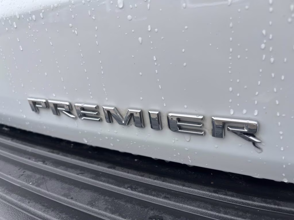 2023 Summit White Chevrolet Tahoe Premier 4X4 SUV