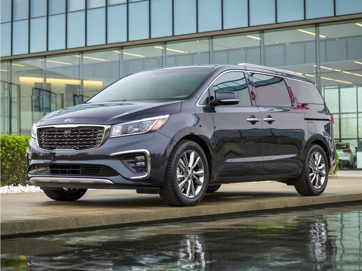 2019 Panthera Metal Kia Sedona LX FWD Van