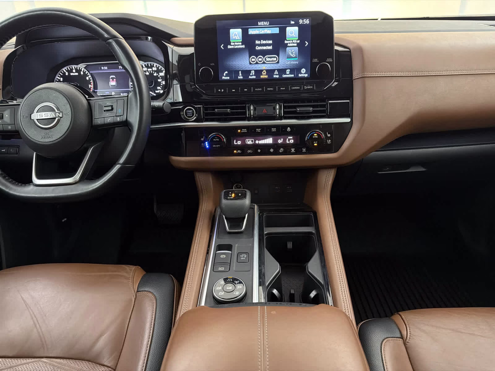 2022 Super Black Nissan Pathfinder Platinum 4X4 SUV