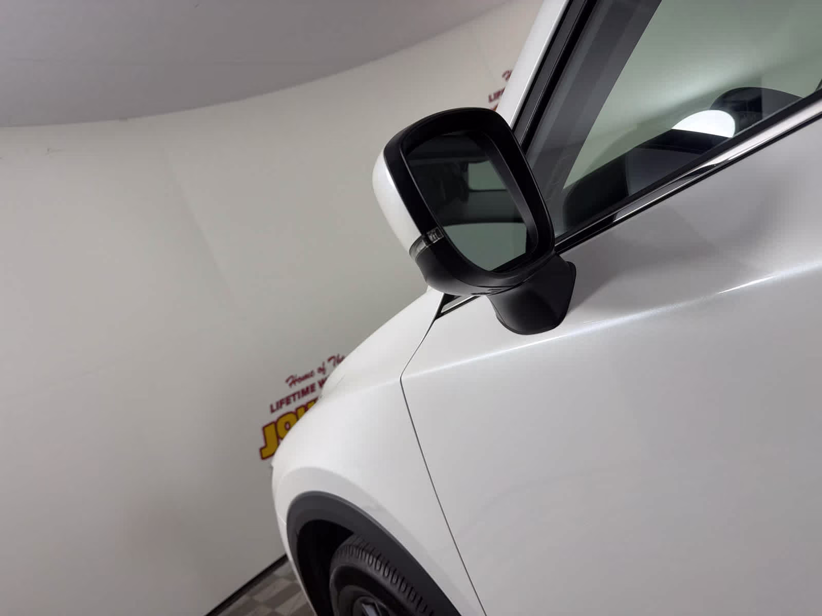 2021 Snowflake White Pearl Mica Mazda CX-5 Touring FWD SUV