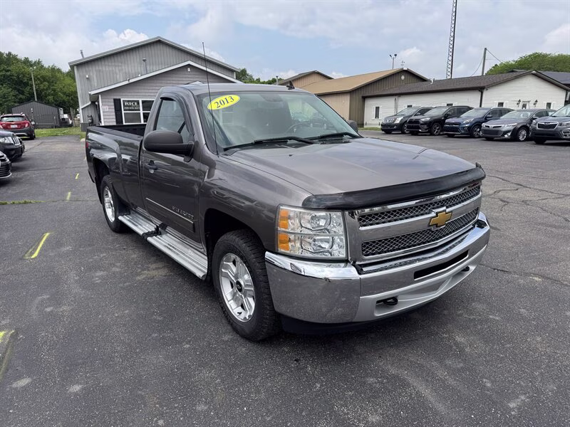 2013 Graystone Metallic Chevrolet Silverado 1500 LT 4X4 Truck