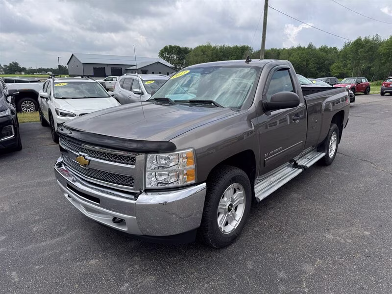2013 Graystone Metallic Chevrolet Silverado 1500 LT 4X4 Truck
