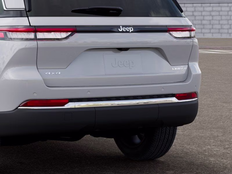 2026 Bright White Clearcoat Jeep Grand Cherokee Limited 4X4 SUV