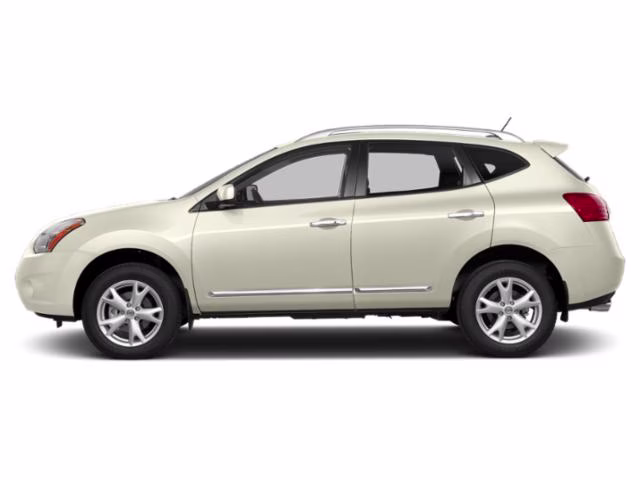 2015 Pearl White Nissan Rogue Select S FWD SUV