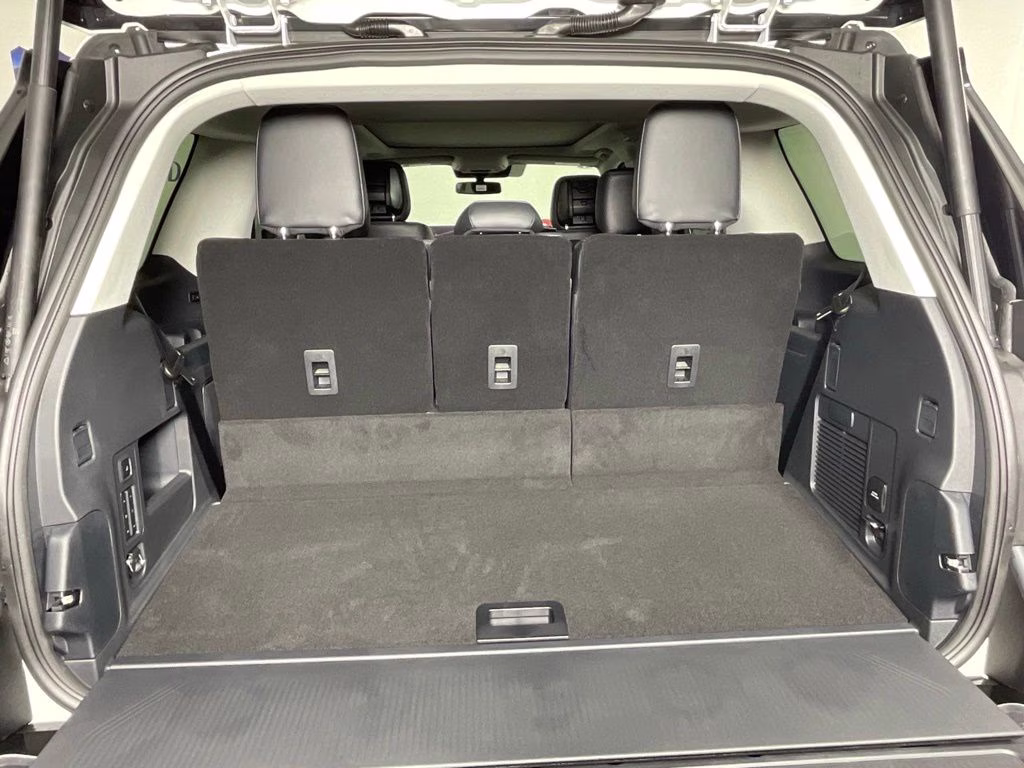 2026 White Metallic Ford Expedition Platinum 4X4 SUV