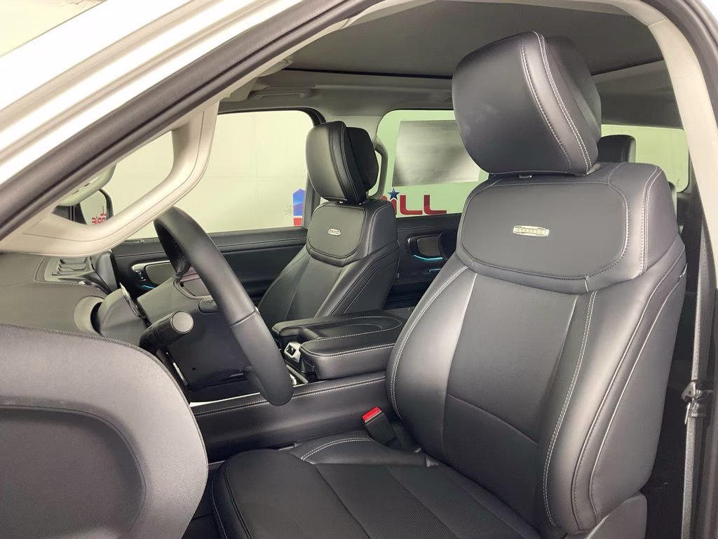 2026 White Metallic Ford Expedition Platinum 4X4 SUV
