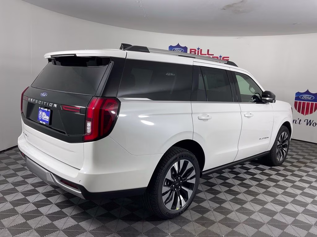 2026 White Metallic Ford Expedition Platinum 4X4 SUV