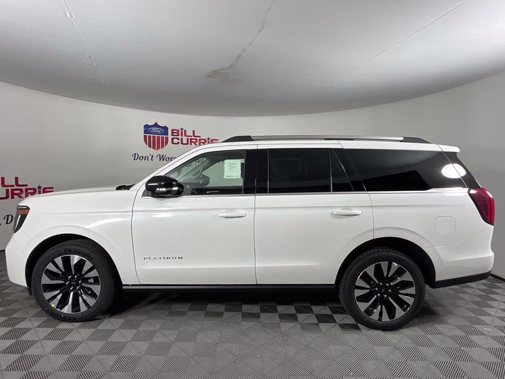 2026 White Metallic Ford Expedition Platinum 4X4 SUV