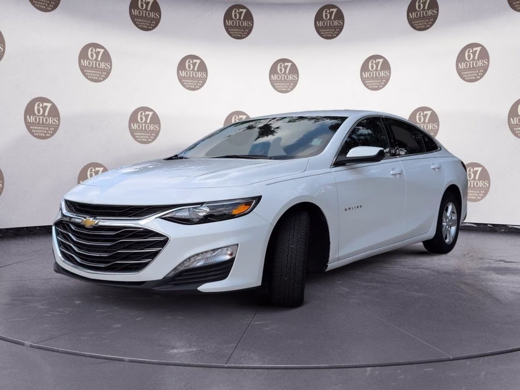2023 Summit White Chevrolet Malibu LT FWD Sedan