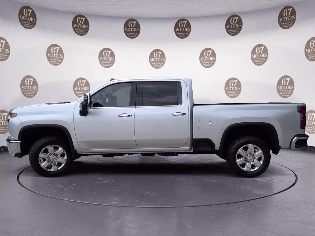 2022 Silver Ice Metallic Chevrolet Silverado 2500HD LTZ 4X4 Truck
