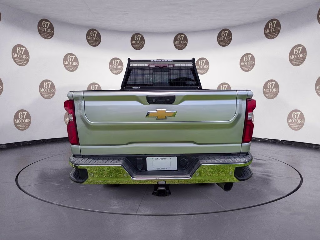 2022 Silver Ice Metallic Chevrolet Silverado 2500HD LTZ 4X4 Truck