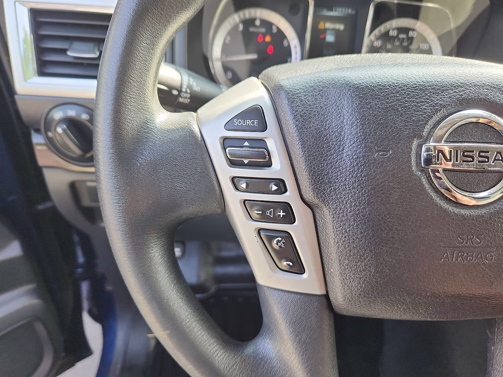 2017 Deep Blue Pearl Nissan Titan SV 4X4 Truck