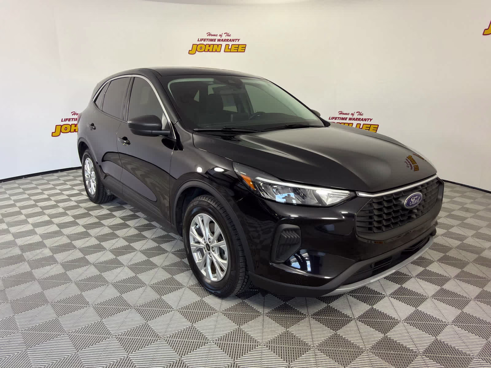 2024 Agate Black Metallic Ford Escape Active FWD SUV