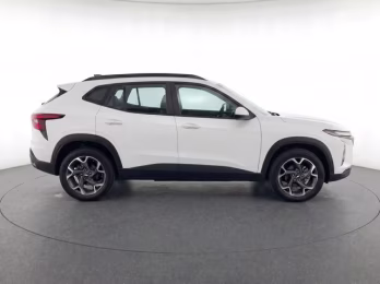 2025 Summit White Chevrolet Trax LT FWD SUV