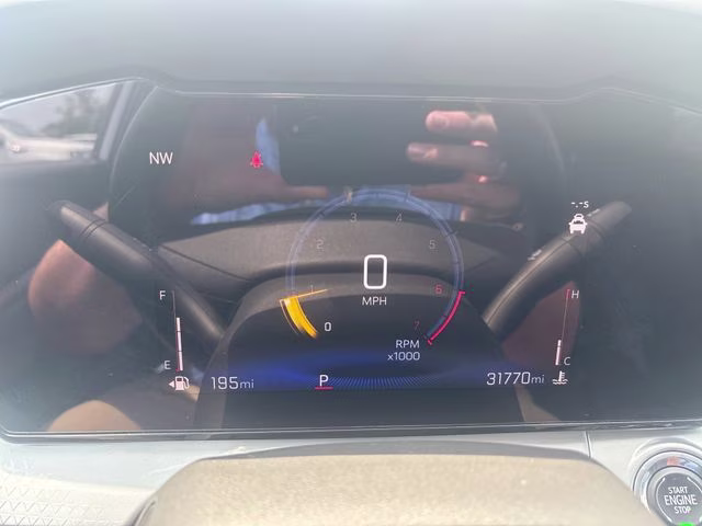 2025 Summit White Chevrolet Trax LT FWD SUV