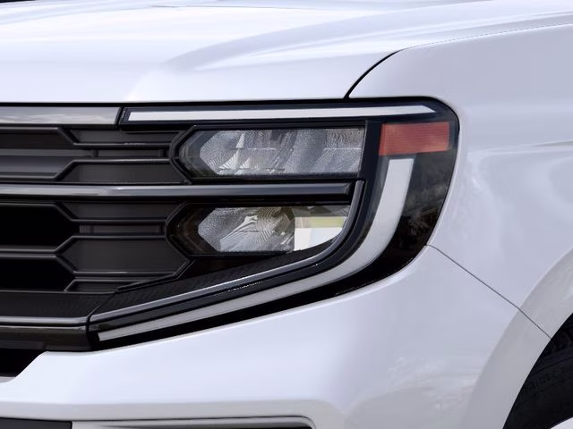 2027 Star White Metallic Tri-Coat Ford Expedition Max Active RWD SUV