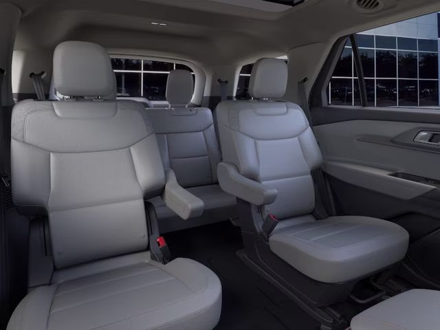 2026 Star White Metallic Tri-Coat Ford Explorer Active 4X4 SUV