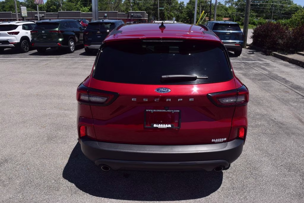 2025 Red Metallic Ford Escape ST-Line FWD SUV