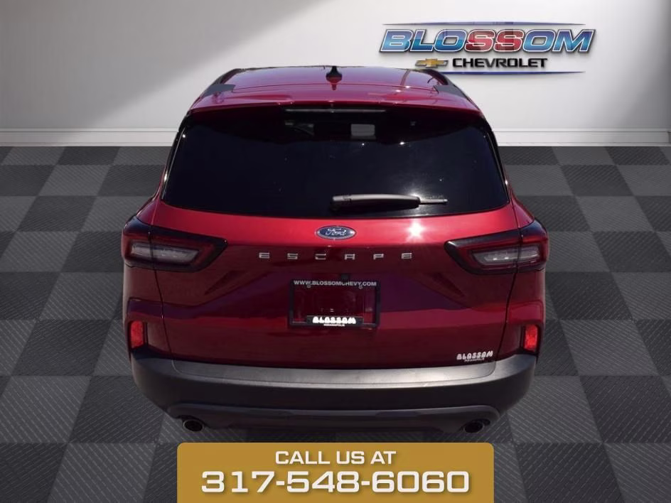 2025 Red Metallic Ford Escape ST-Line FWD SUV